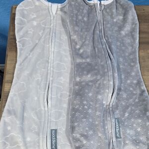 SwaddleMe Light Gray Plush Sleep Sack with Cloud & Star Texture
